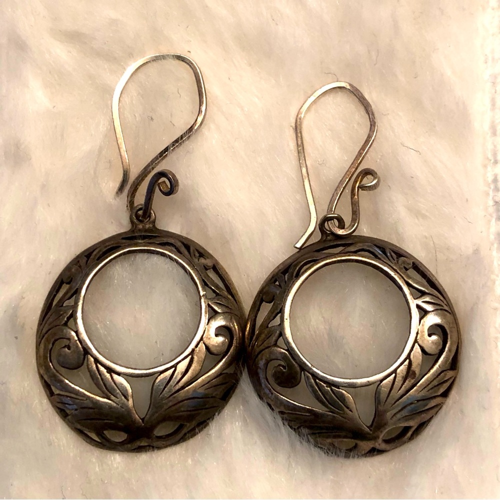 Vintage Circle Scroll Pattern Sterling Silver Ear… - image 1